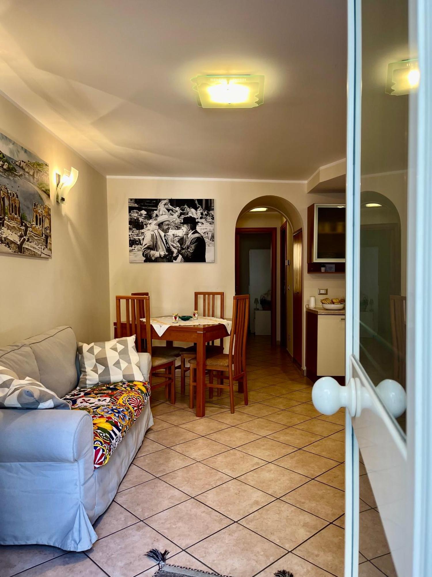 Il Siciliano Apartment Taormina Exteriör bild